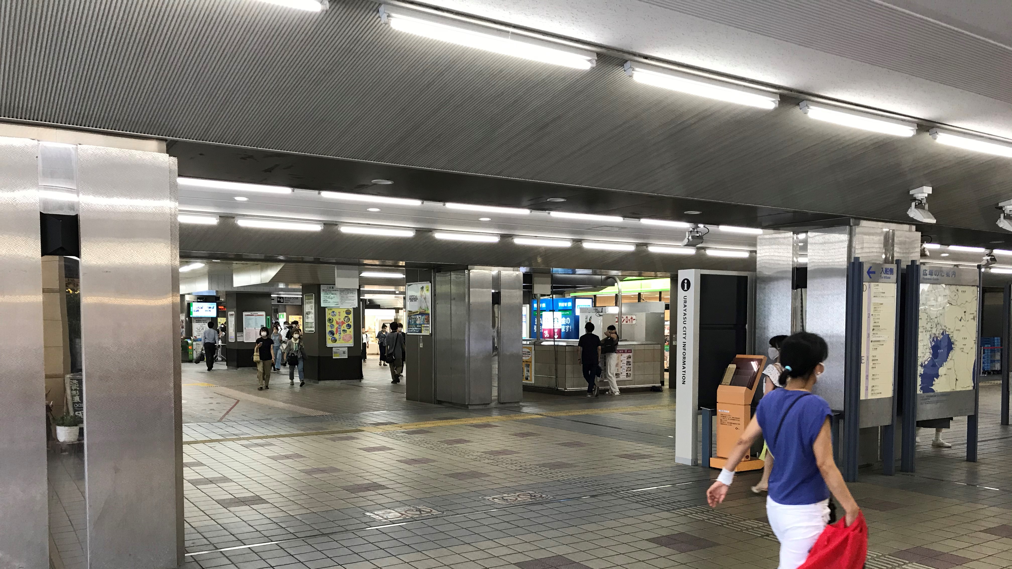 首吊り 新宿 駅